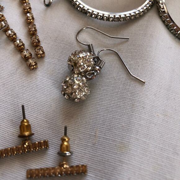 Bundle of 13 Earrings Silver tone Rhinestones Formal Prom Wedding Special Event - Picture 7 of 16